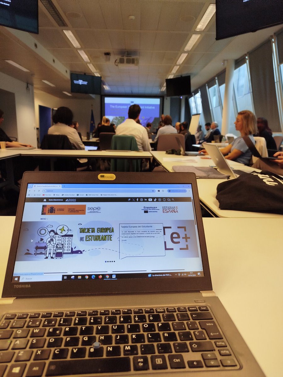 sepiegob's tweet image. Ayer el SEPIE participó en Bruselas en la reunión de asesores digitales de la ESCI 🇪🇺💻.

Una jornada para compartir buenas prácticas y reflexionar junto a IBM y NTT Data sobre el futuro de la Tarjeta Europea de Estudiante en Erasmus+ 🤝. 

#ESCI #ESCIplus #ErasmusPlus
