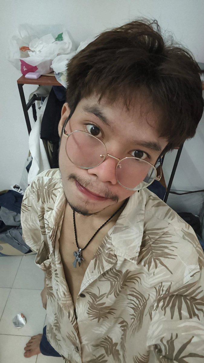 TgameOk's tweet photo. คนกระจอกนั้นหล่ะ https://t.co/PILvqZH7OU