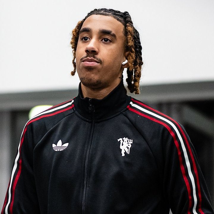 عمرو tweet media