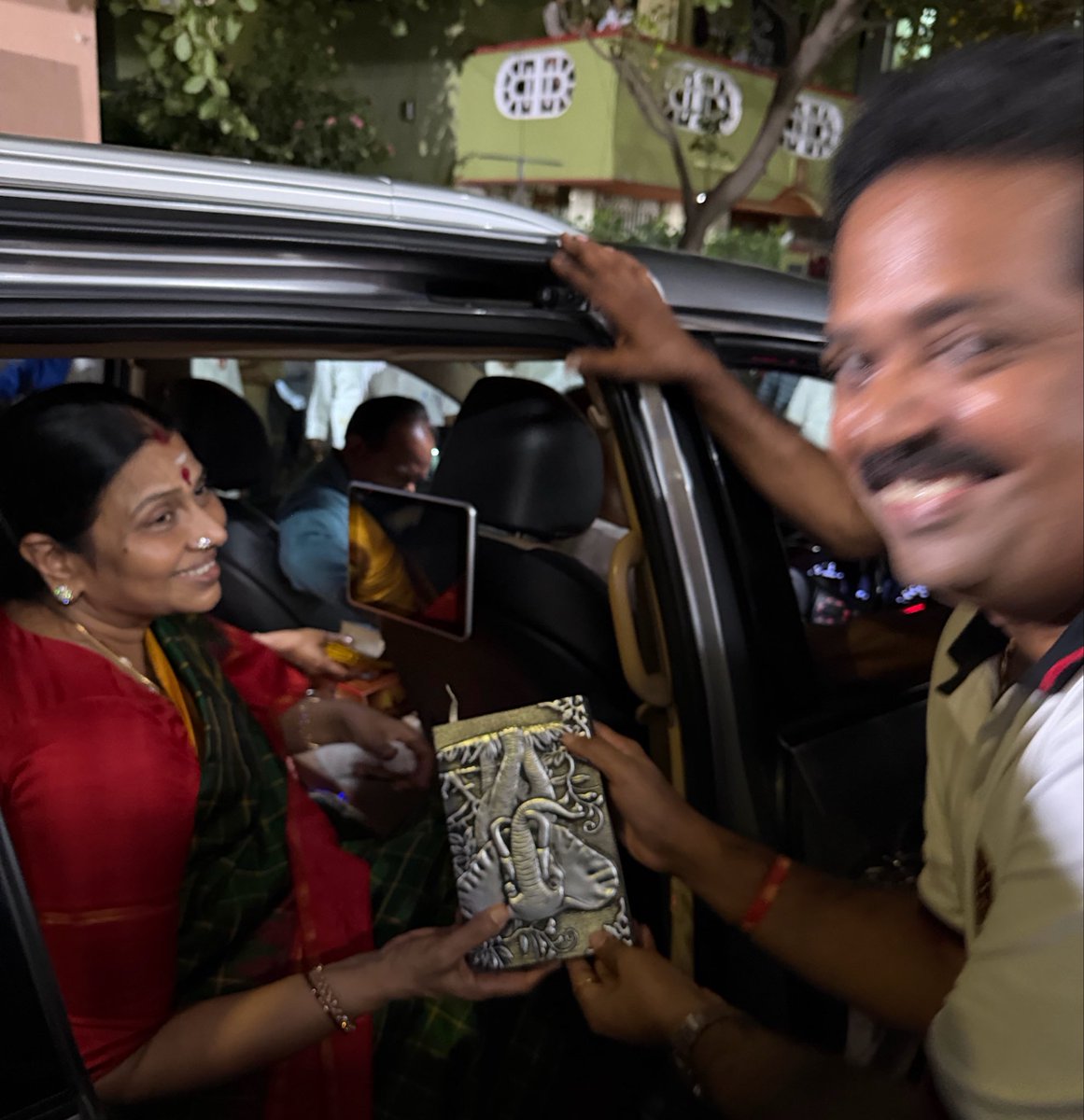 Vinodth Vj... tweet media