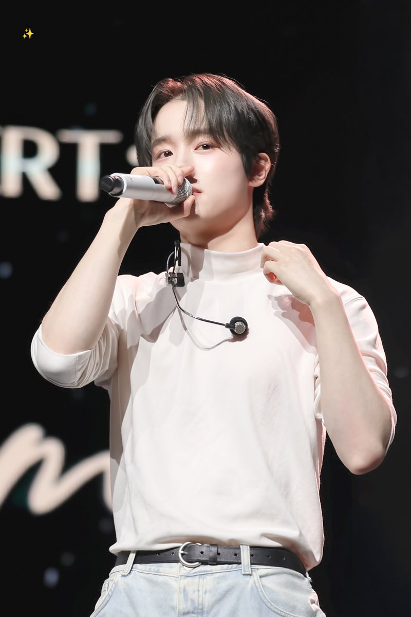 라잇 tweet media