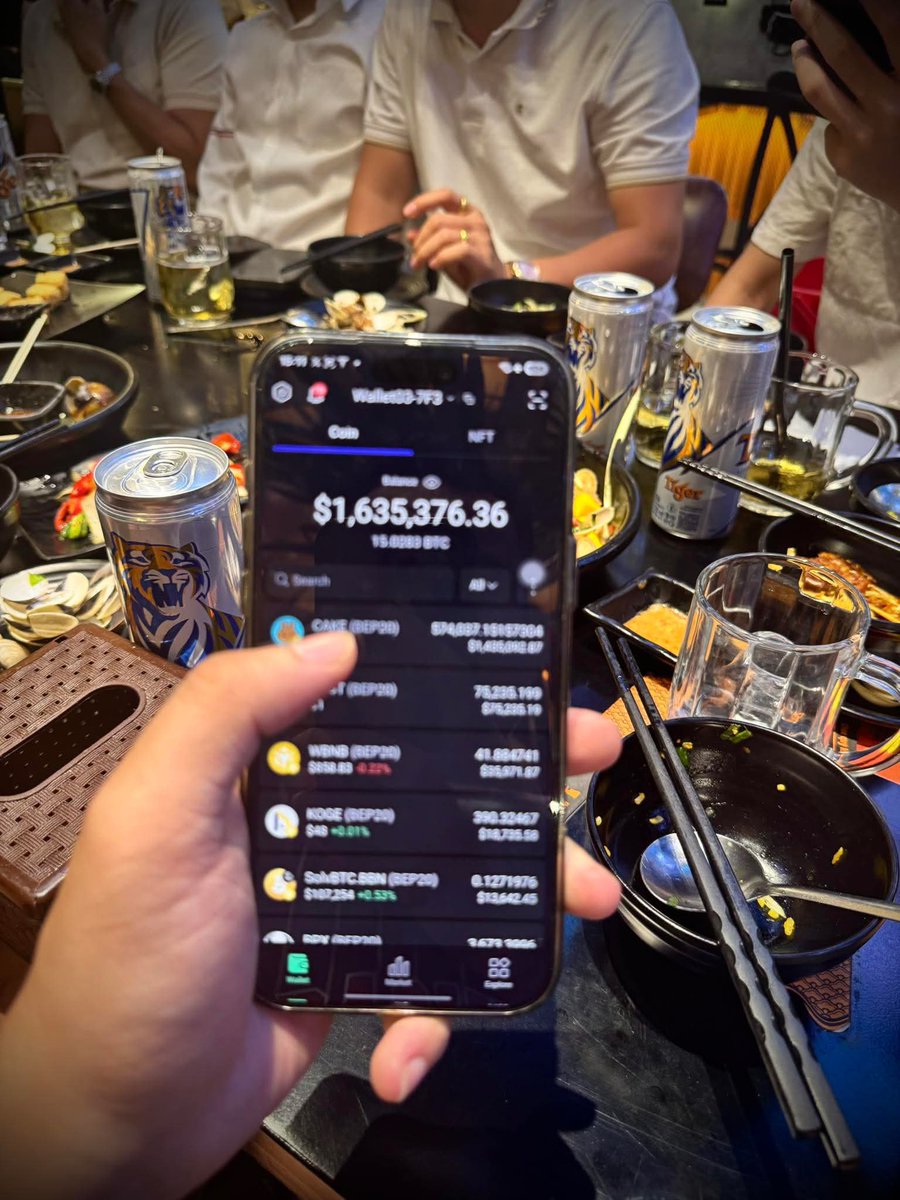 Kim Hùng Cường tweet media