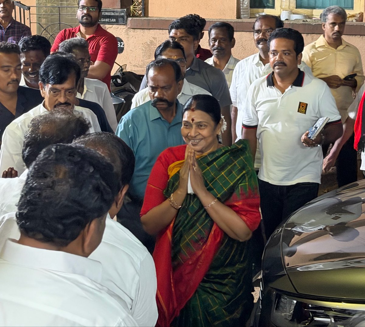 Vinodth Vj... tweet media