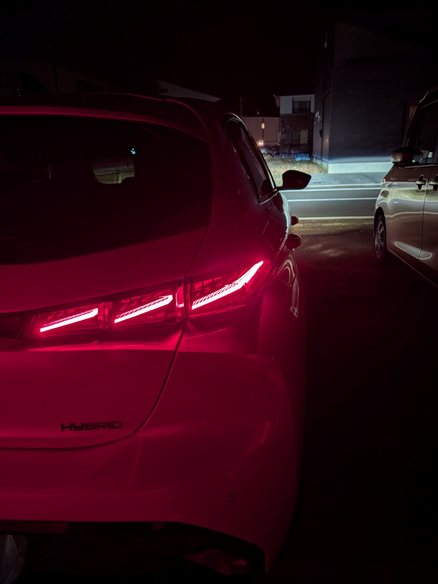 しろねこにゃんこ tweet media