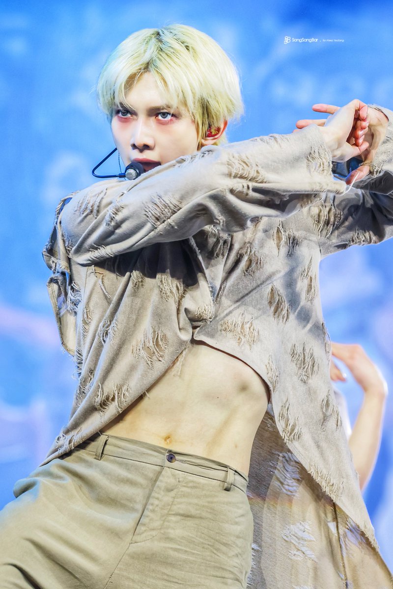 260328 IN YOUR FANTASY IN MACAU HQ

💦

#ATEEZ #에이티즈 #YEOSANG #강여상 #여상