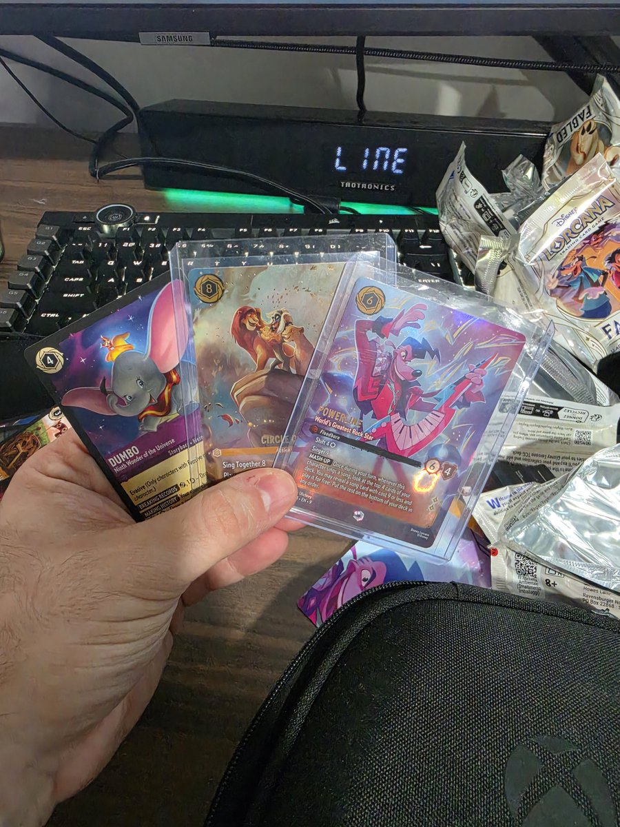 PaveDendergrass's tweet photo. Found some Fabled packs in the wild today. 32 opened, how did I do? https://t.co/pmcnyAhaHf