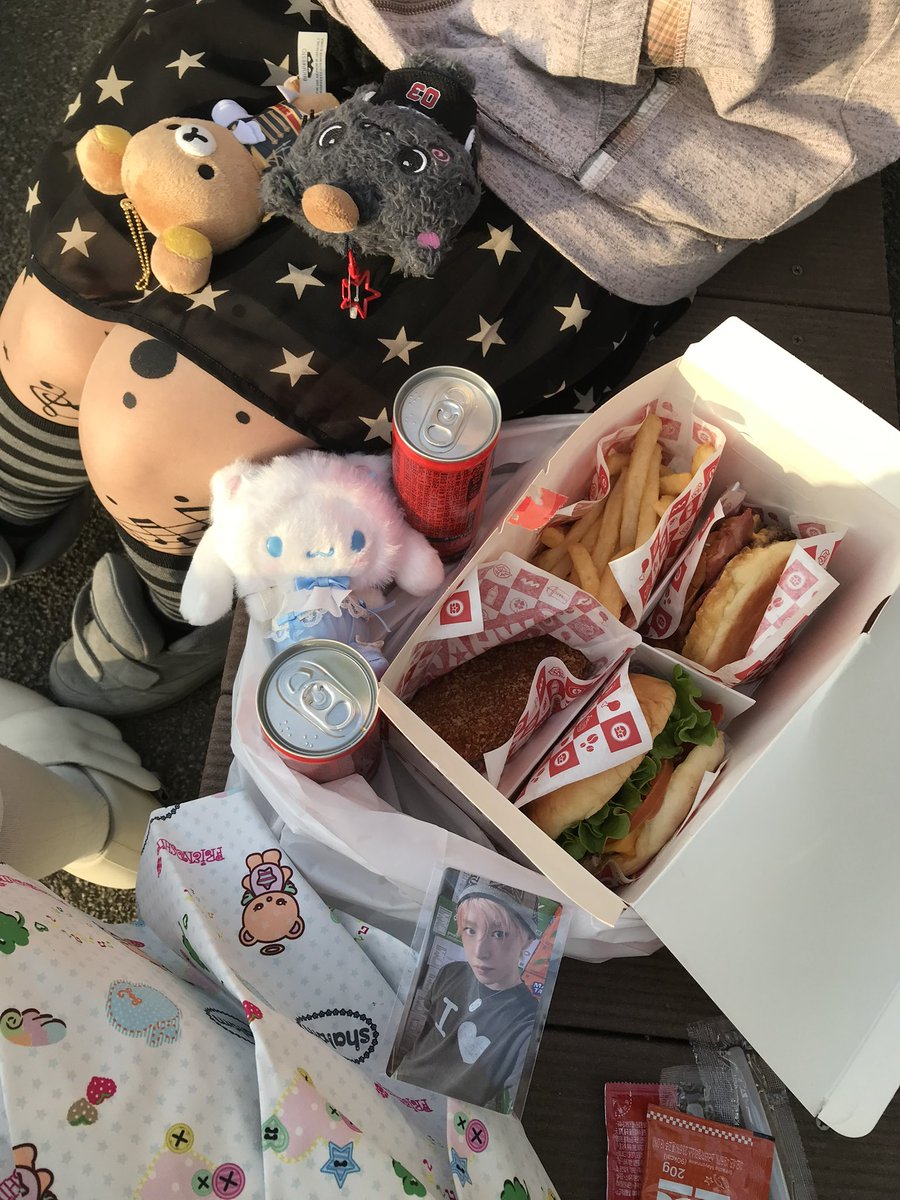 수천이 tweet media