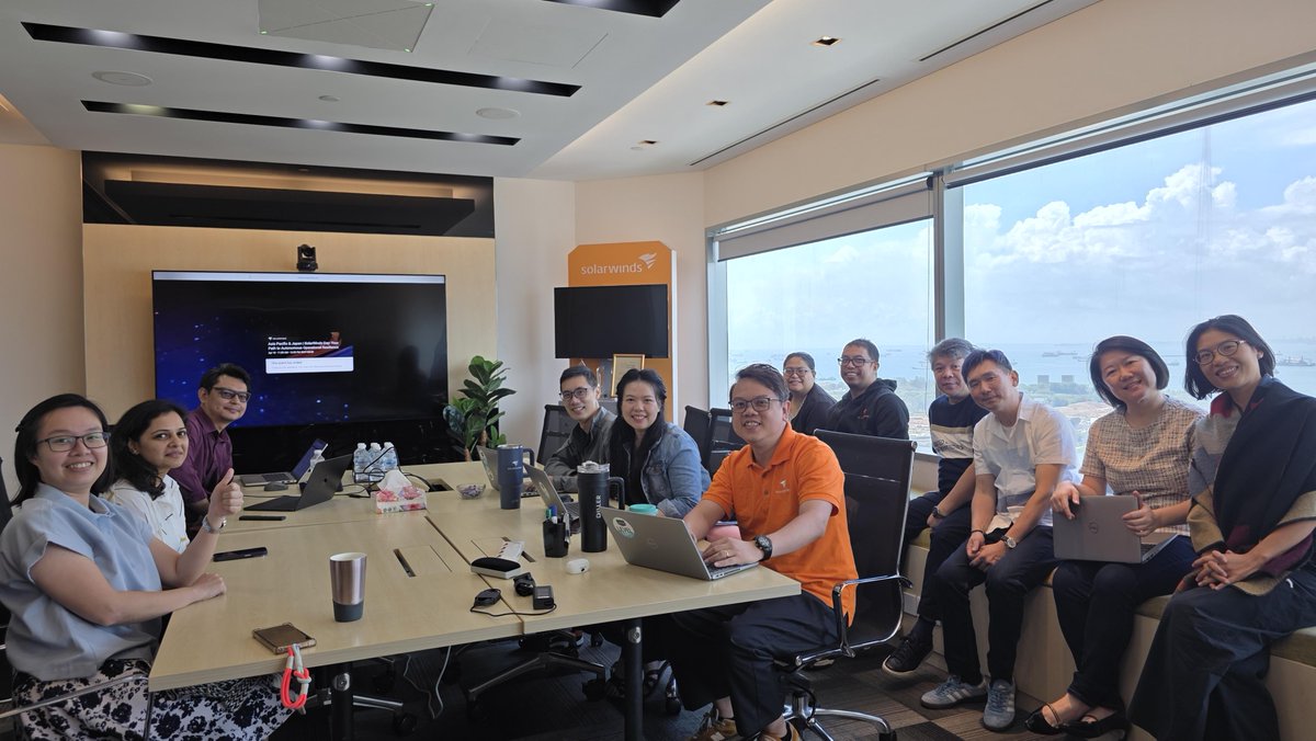 SolarWinds tweet media