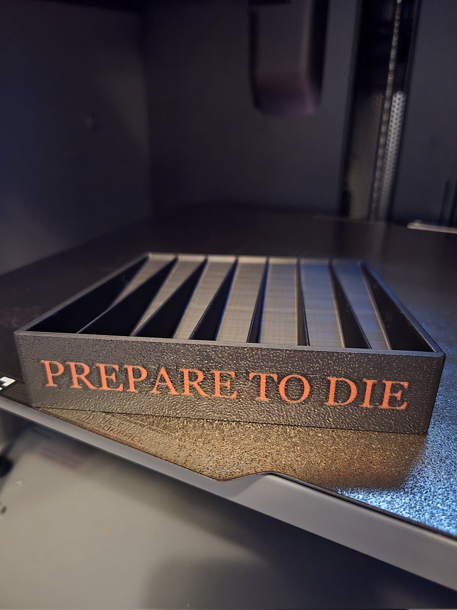 x1RedRobot tweet media