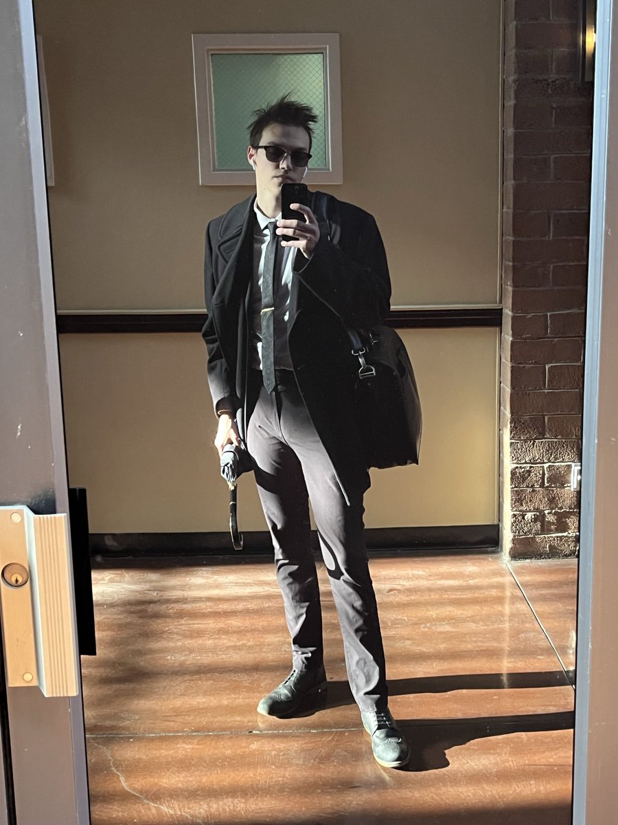 Dion 🐝 tweet media