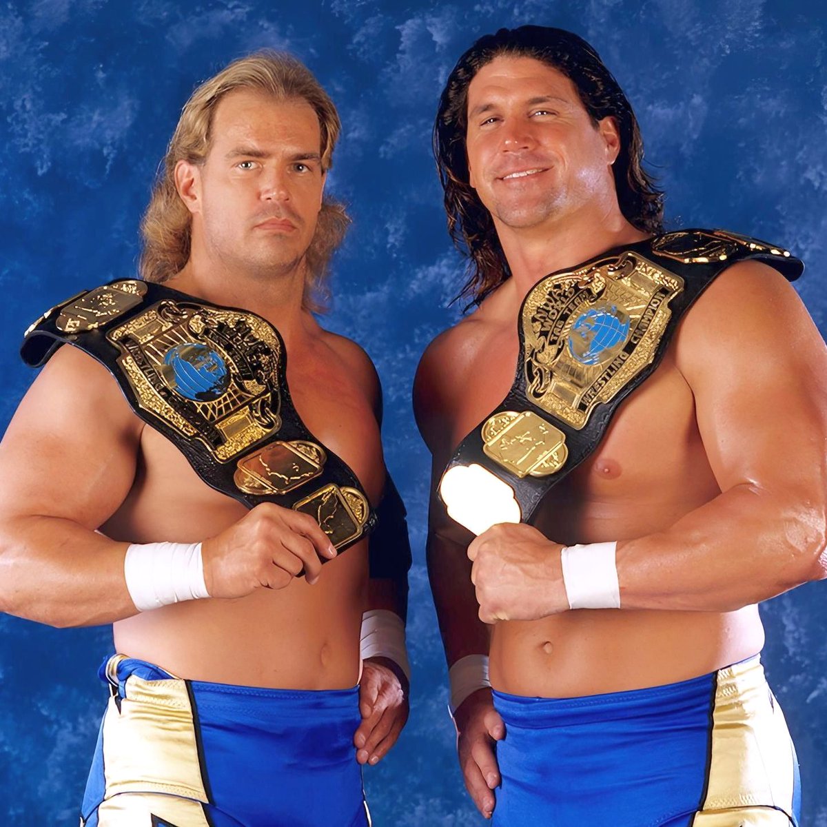 WWFWrestling1's tweet image. 📷 WWF studio shot - NWA Tag Team Champions, The New Midnight Express. 📸 Photo from 1998. #WWF #WWE #NWA #BombasticBob #BodaciousBart
