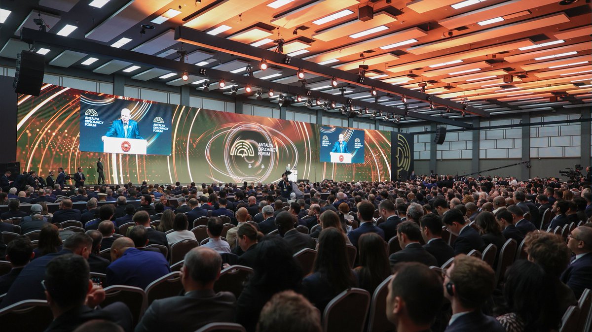 رئاسة الجمهورية العربية السورية tweet media