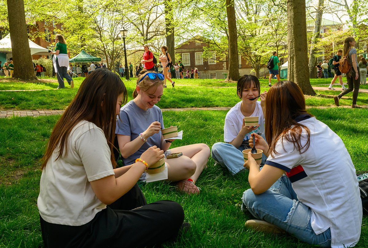 OHIO Student Life tweet media