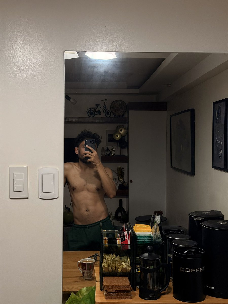 Magpupuyat n nman yan sya!!!!