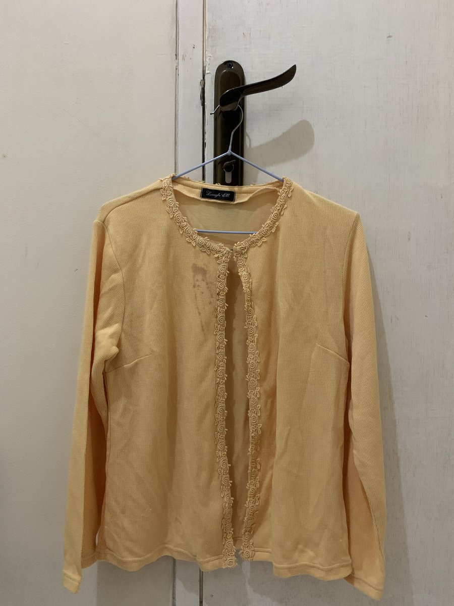 prettyeloraa!♡ tweet media