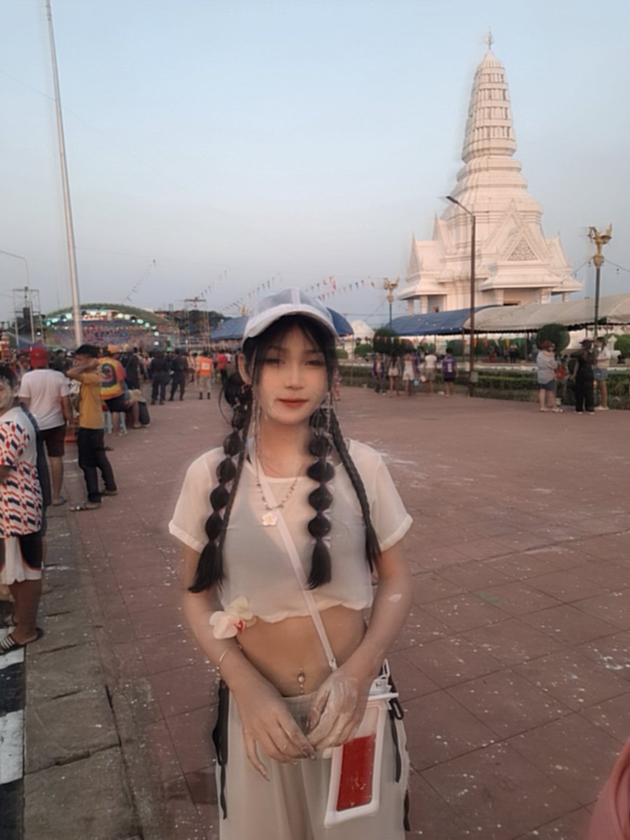Aomme3894's tweet photo. เปียกปอนมากค่ะ แฉะหมดเยย

#โสด #สงกรานต์2026 #รังสิต #ปทุมธานี https://t.co/qq6NwI1SSF