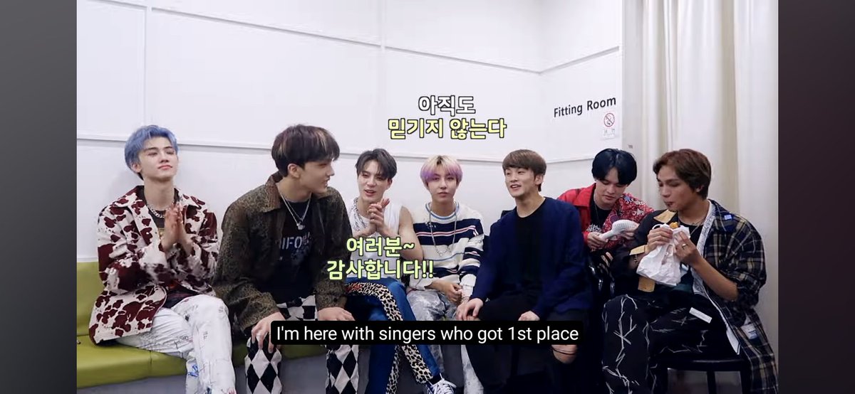 maeil__mail's tweet photo. @miravlee When Mark visited dreamies during Ridin' promotion &amp; surprised them with their favorite drinks. They've been apart for a while but he still knows what drinks each member likes🥺.They were so thankful that even though Mark was busy he still made sure tell them they did amazing✨️ https://t.co/QgcA2dFe2q