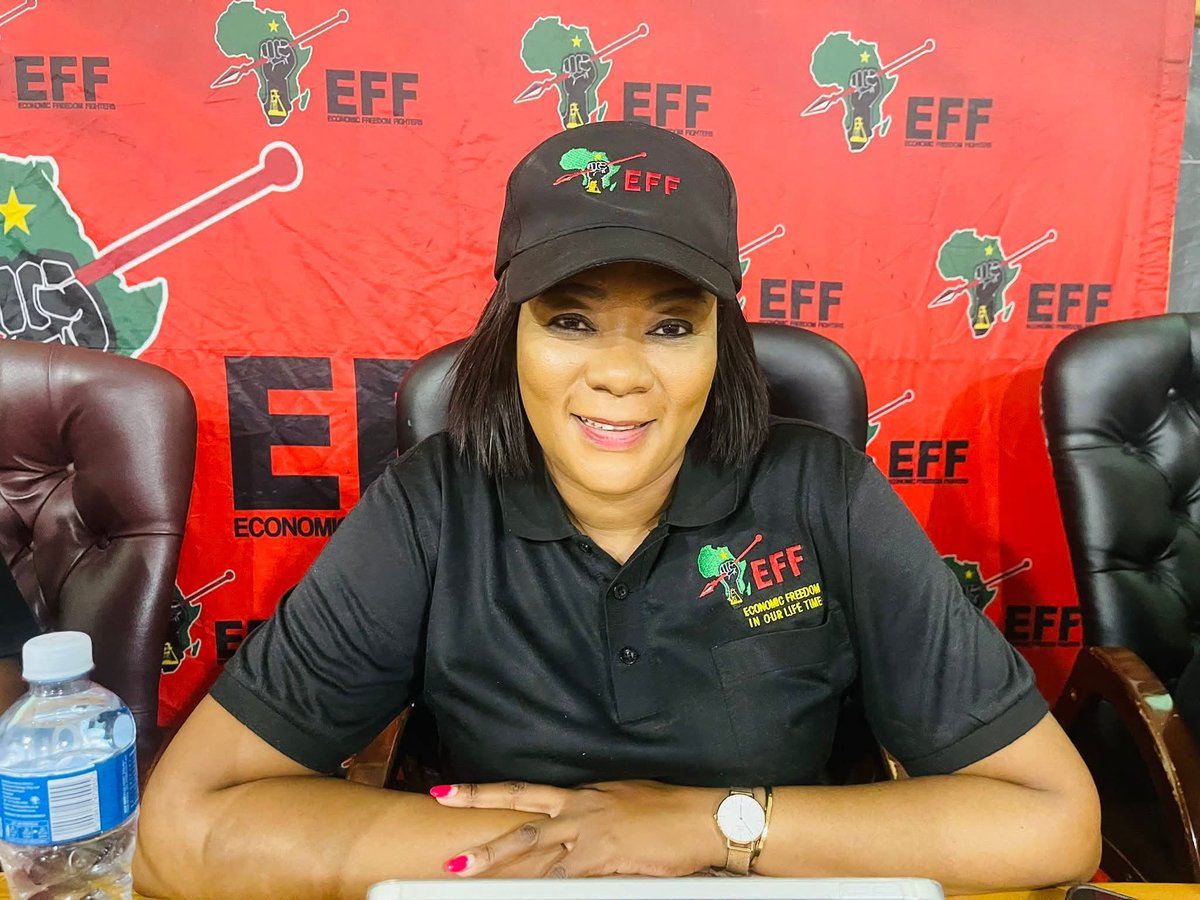 We are not playing here. This is our TG commissar Omphile Maotwe. We must give her credit. There are no financial scandals or any money problems, She is equal to all tasks given to her ❤️🖤💚.