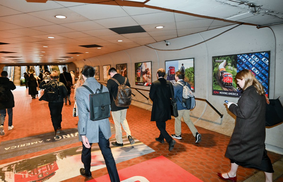 inc_spectrum's tweet image. From wall to floor - every step tells a story!
Canadian National Railway’s campaign to life at a high-traffic WAMATA station.
Clean install. Continuous impact

@CNRailway @OUTFRONTMEDIAUS @wmata #OOH #advertising #washingtondc #rail #weekend