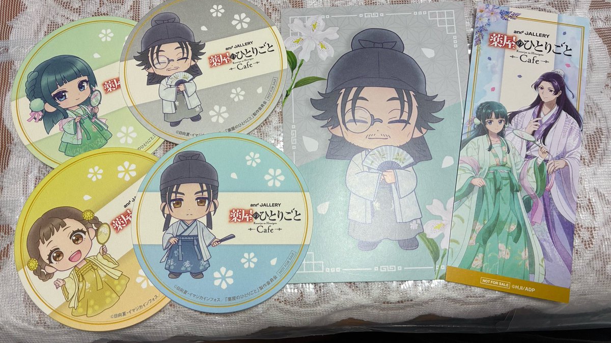 薬屋のひとりごとカフェ行ってきた

めっちゃ美味しかった

みんなと過ごせて幸せな時間だったわ
↑娘、ちいかわのムビチケ買うために休み取ってたんだと思うけど🤭

カフェの後、カラオケ🎤

安室ちゃんとBTSでめっちゃ盛り上がったわ🎵