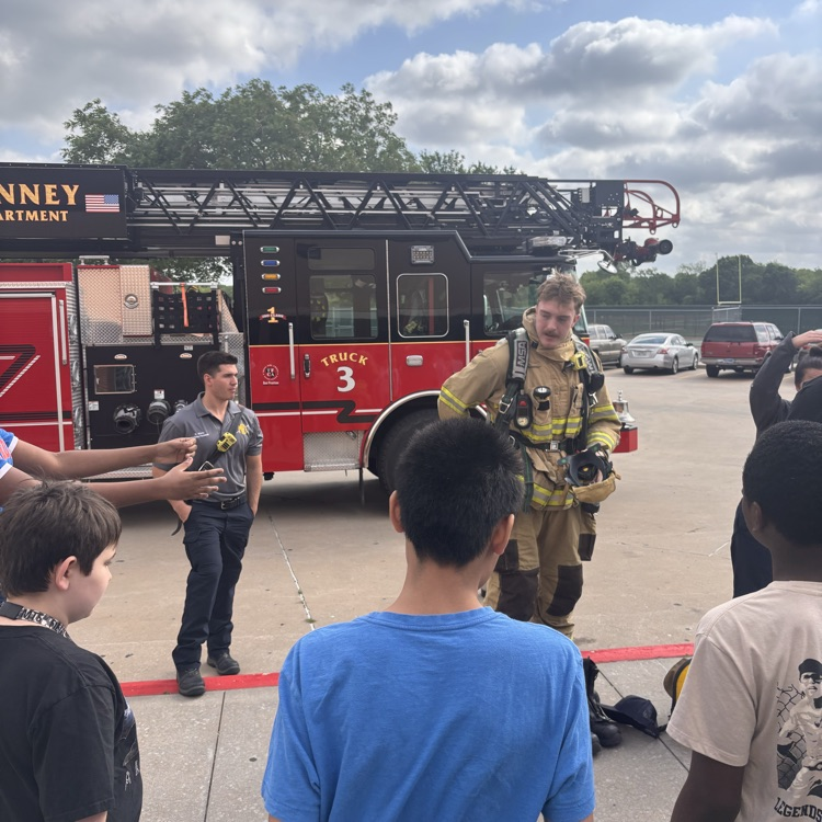 Evans Middle School tweet media