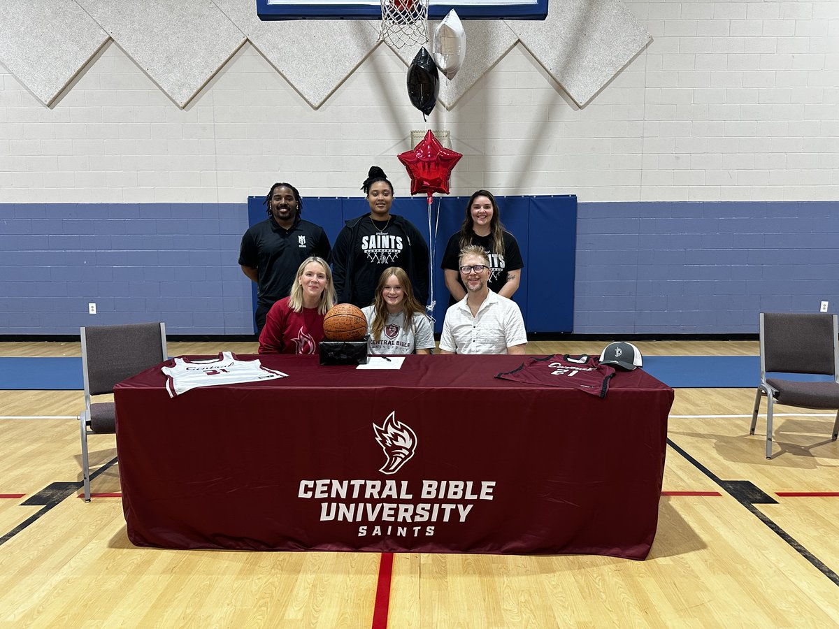 CBUSaints's tweet photo. 🏀WBB Officially ✍ for 2026-27

Help us welcome Evalyn Good to the #TorchesUp🔥 family! https://t.co/zLEms09NP7