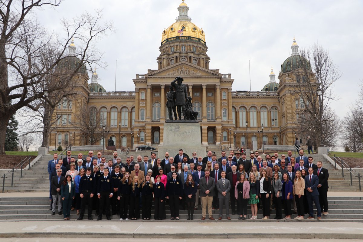 Iowa Corn tweet media