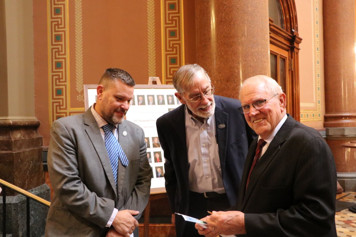 Iowa Corn tweet media