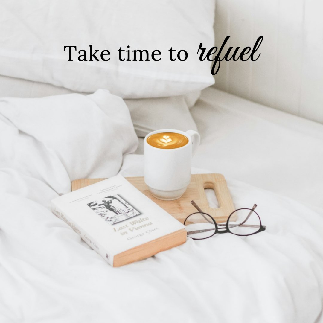 mariedavishomes's tweet image. Take a moment to recharge with these simple rituals:

🎵 Soothe your soul with calming music
📚 Escape into a great book
🧘‍♀️ Find your peace with meditation
🗓️ Plan your week for a stress-free flow

#selfcarematters #mindfulmoments #selfcare #love