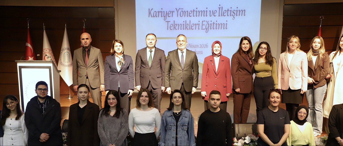 LemanYenigunAk's tweet photo. Bakanlığımız ile OSTİM Organize Sanayi Bölgesi İstihdam Ofisi arasında imzalanan iş birliği protokolü kapsamında, Ankara Yıldırım Beyazıt Üniversitesi iş birliğinde hayata geçirilen "Kariyer Yönetimi ve İletişim Teknikleri Eğitimi" programının, üniversiteli gençlerimizin kariyer yolculuklarında destekleyerek, ekonomik hayata daha güçlü katılımlarına önemli katkılar sunacağına inanıyoruz.

Bu anlamlı iş birliğinde kıymetli destekleri için Sayın Rektörümüz @acengizkoseoglu ve emeği geçen tüm paydaşlara teşekkür ediyor; programın, sürdürülebilir ve nitelikli istihdamın artırılmasına vesile olmasını temenni ediyoruz.

@MahinurOzdemir 
@ksgm_ashb 
@ybuankaraEN