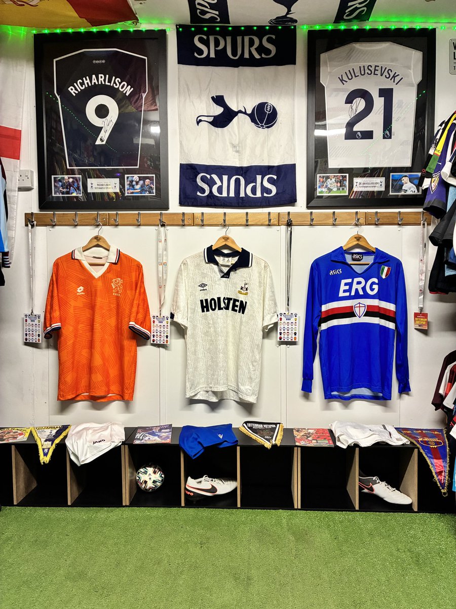 TheKitmanUK's tweet image. Think it’s time The Kitman opens the doors! 👀 

Browse online at thekitman.co.uk or come down, doors open 9am - 12pm tomorrow! 

#TheKitman 👕

#FootballShirts #Bristol #Chippenham #FootballShirtCollector