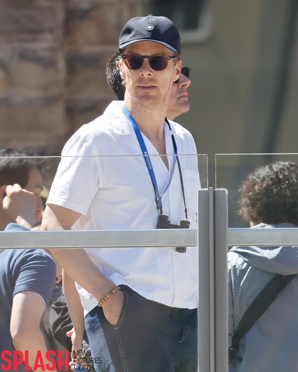 SplashNews's tweet photo. Jodie Comer and Benedict Cumberbatch team up as co-stars again - this time to film a BMW commercial in Spain 🇪🇸

The pair, who starred together in 2023 movie 'The End We Start From', spent four days filming for the car company in Barcelona. 

Filming of the advert was kept heavily under wraps, but both Comer and Cumberbatch were spotted in the Spanish city and stayed at the iconic Mandarin Oriental Hotel. 

While Comer spent most of her free time inside the hotel, Cumberbatch was spotted visiting Antoni Gaudí's most famous work, the Sagrada Família.