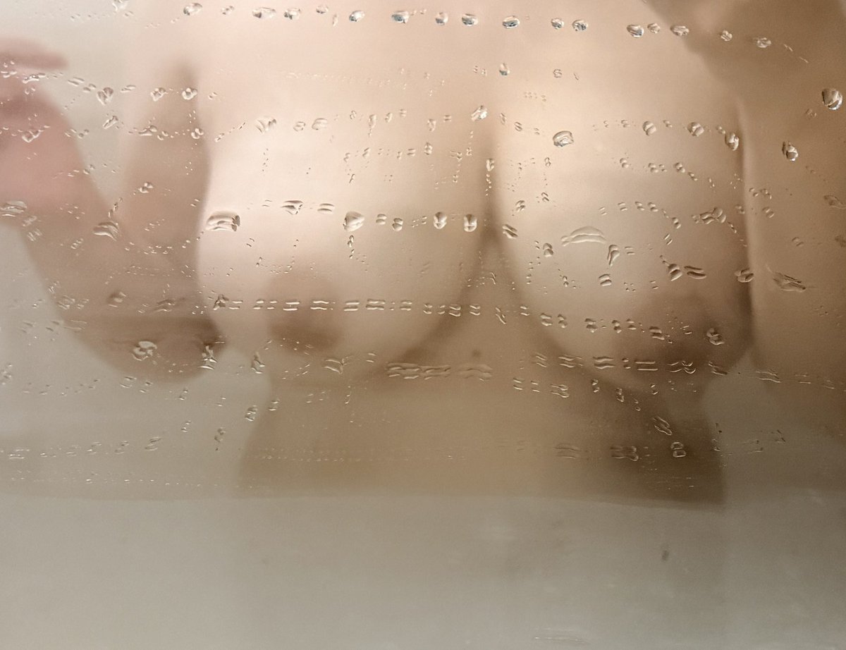 MichstaBe tweet media