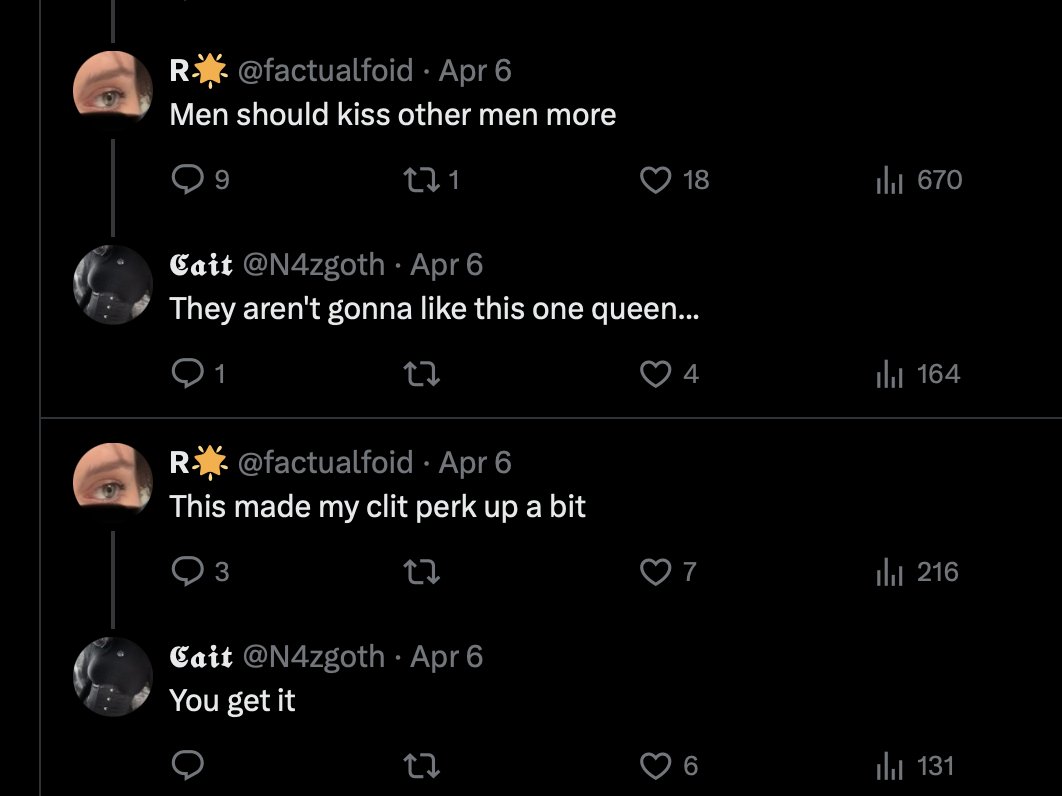 Krysta 🌙 tweet media