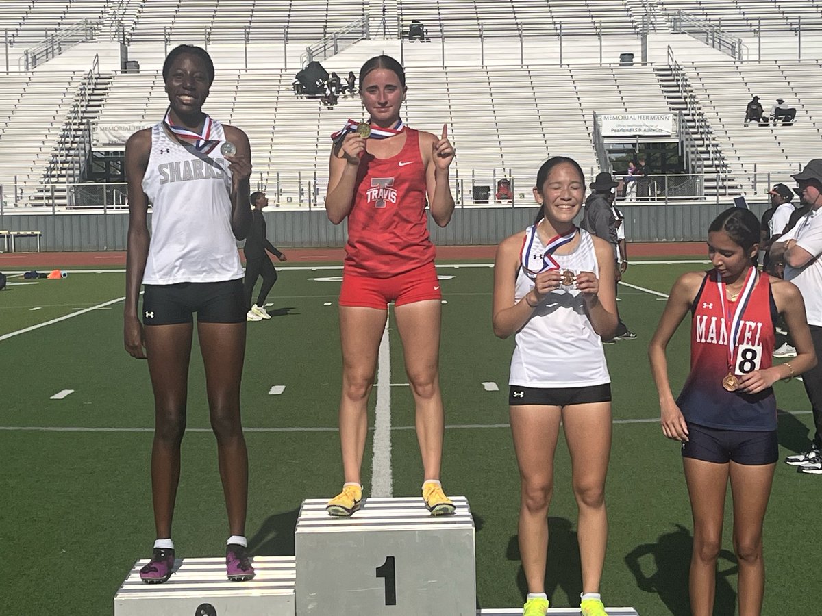 Travis HS TF/XC tweet media
