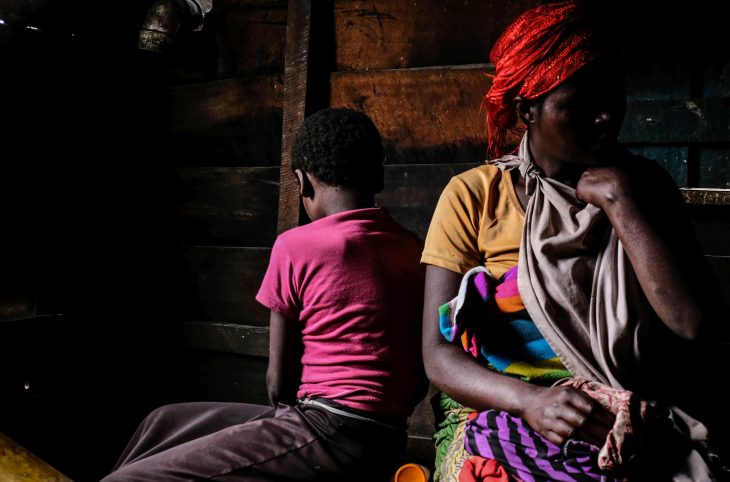 Ituri : 5 femmes dont une mineure de 15 ans violées par des inconnus armés à Ekatu dans le territoire de #Mambasa, la nuit du 15 au 16 avril 2026. L'armée appelée à démanteler ce réseau !

<a href="/congotask/">stg task 🇨🇩🐆 Remontada</a> <a href="/sergesindani01/">Serge Sindani</a> <a href="/UNFPARDC/">UNFPA-RDC</a> <a href="/sofepadi/">SOFEPADI</a> <a href="/kabumba_justin/">Justin KABUMBA</a>