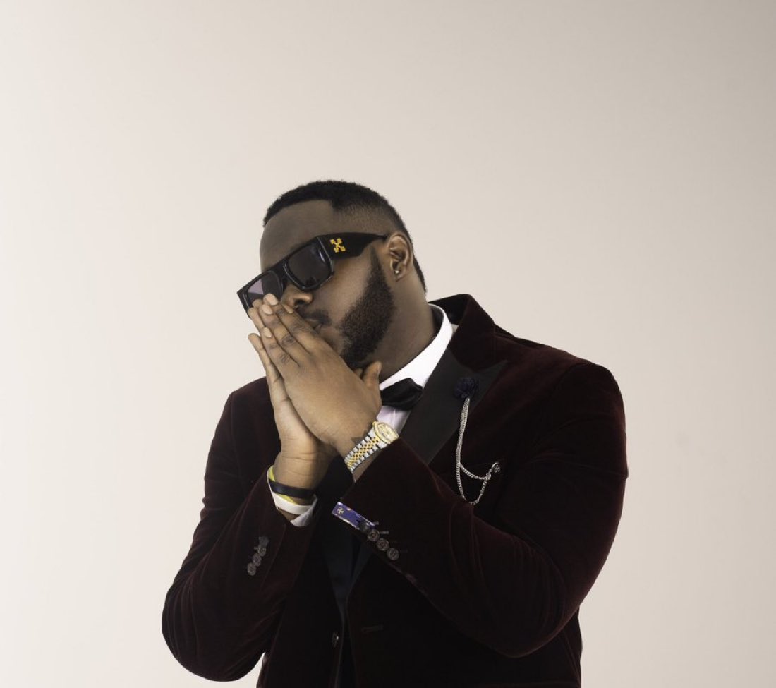 TWO TERTY tweet media