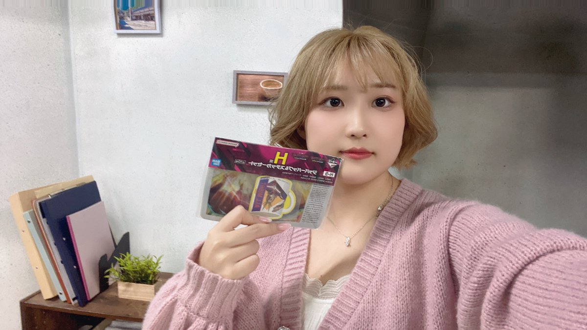 西ともみ tweet media