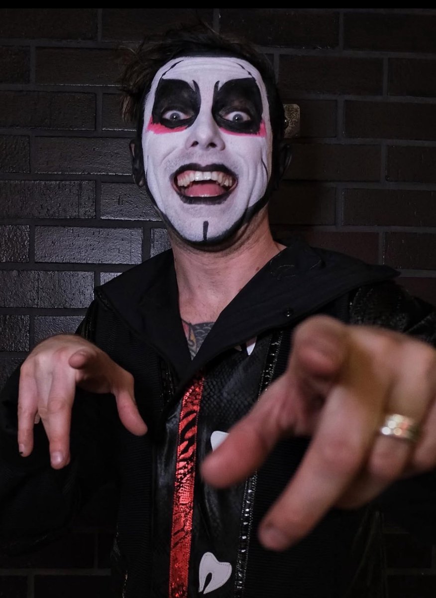 Wrestle Ops tweet media