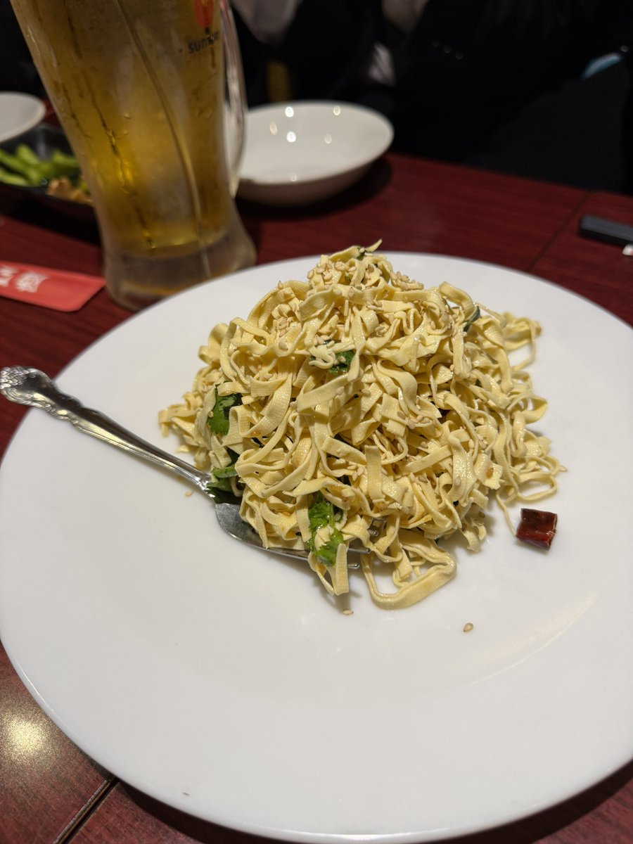 Rie28fami28 tweet media