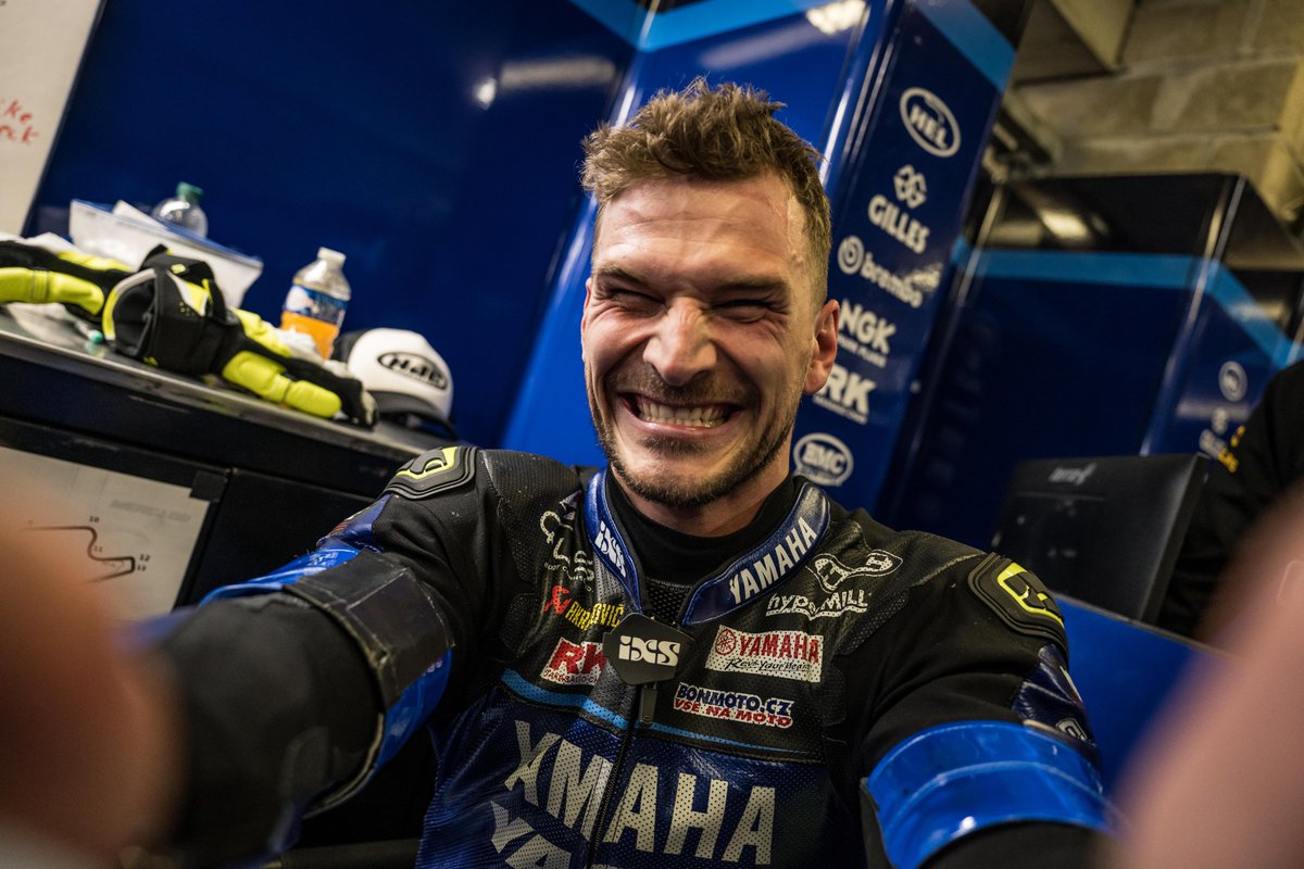 Yamaha Racing tweet media