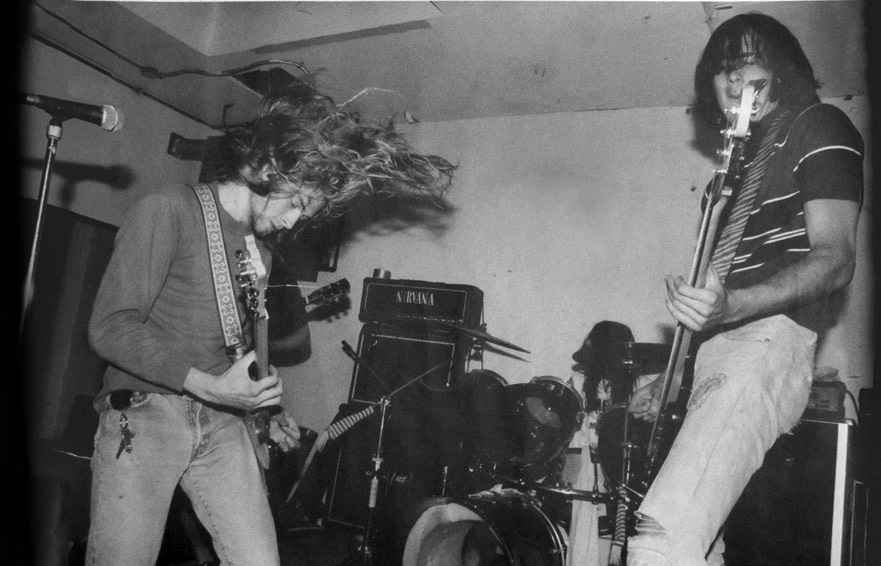 hourly kurt cobain tweet media