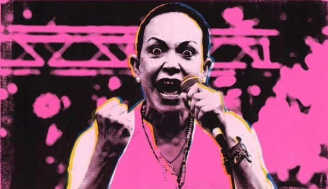 Hubo una vez en Venezuela, una malparida mujer que tenía muchas ansias de poder la hpta. Por su ambición, quiso tumbar al presidente con guarimbas y como no pudo, le quitó la comida, el gas, la gasolina y todos los servicios al pueblo y también fracasó. Después pidió invasión.