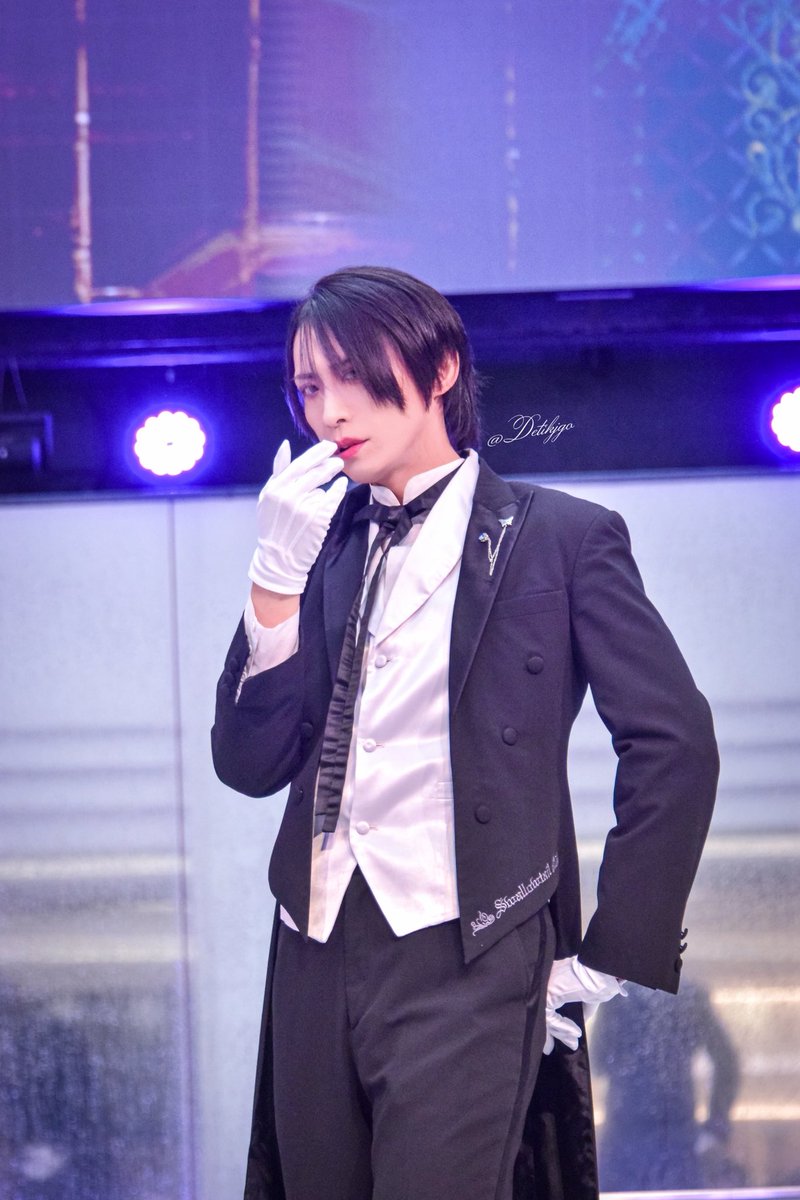 Detikjgo's tweet photo. 『 Apothéose 』ReleaseConcert  🫖

#執事歌劇団
#執事喫茶swallowtail
#古谷
#Photo https://t.co/cIaDpMs5WK