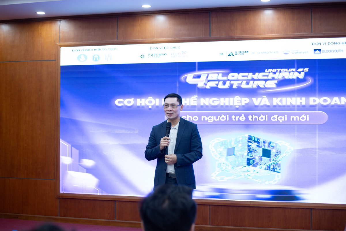 HUB Network tweet media