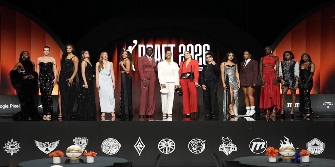 Bet_ForTheWin's tweet image. A wide-open WNBA Rookie of the Year field could snap this 4-year streak

📸 Angelina Katsanis, Getty Images

#WNBA #WNBADraft #AzziFudd

ftw.usatoday.com/story/sports/w…