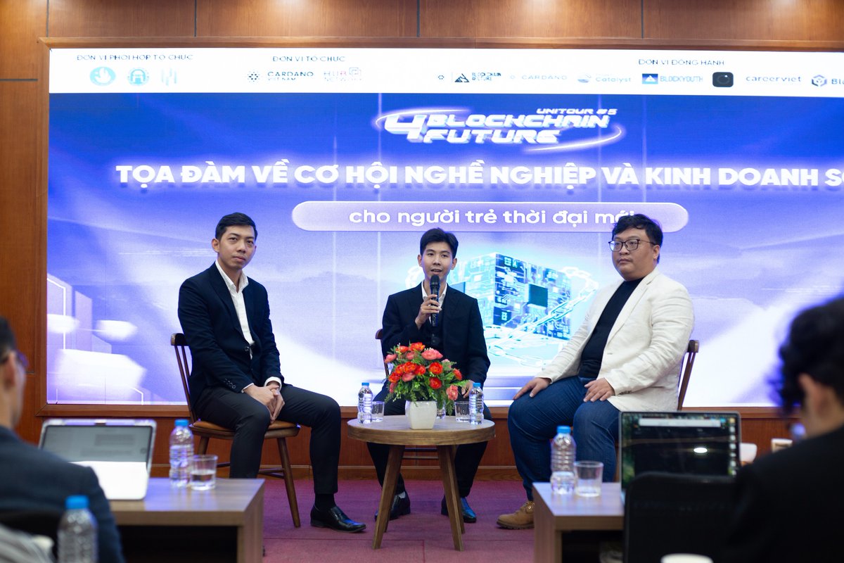 HUB Network tweet media