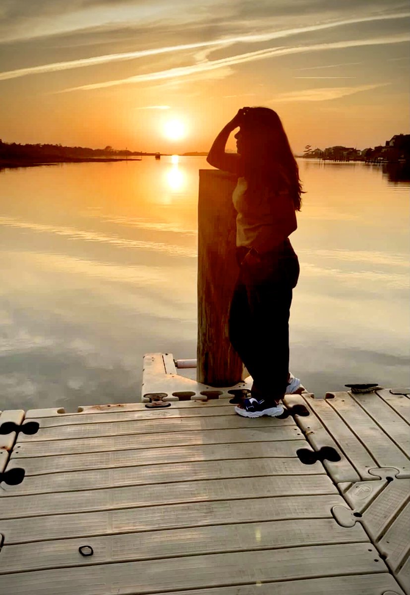 Auny 🧡 tweet media