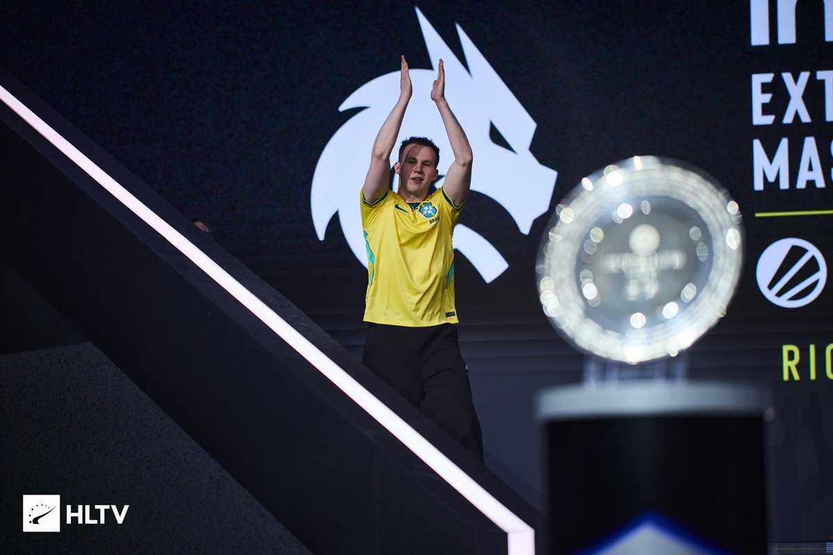 HLTV.org tweet media