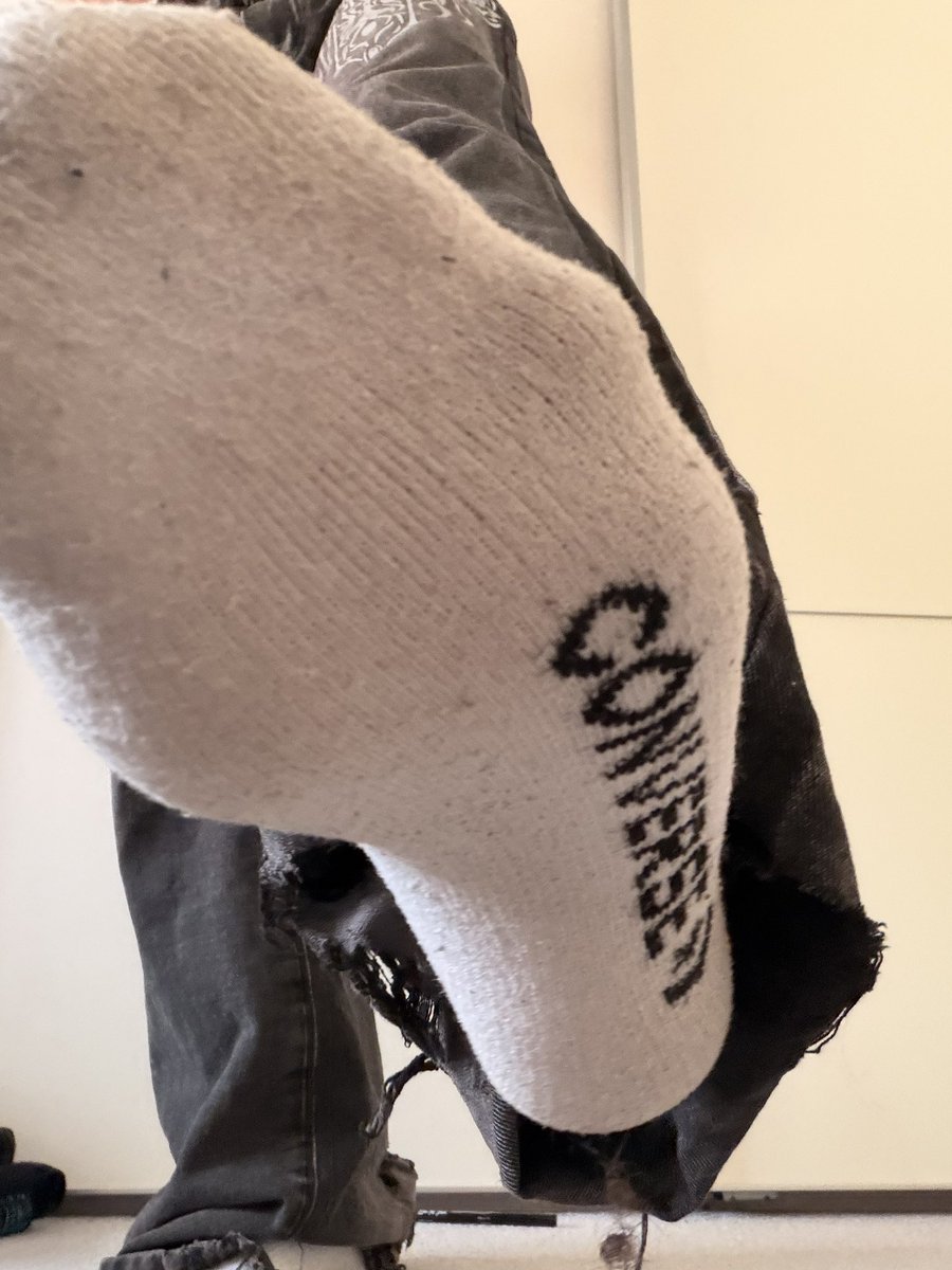 Lizlovesevry1's tweet image. dont you think cuuttee socks like these deserved to be spoiled?? :3 
𝚌𝚞𝚖 𝚜𝚎𝚗𝚍 𝚏𝚘𝚛 𝚝𝚑𝚎𝚖 𝚕𝚘𝚜𝚎𝚛…♡

#findom #findomtwt #send #nsfwtwt #feet #socks #loser #goon #whyareyoureadingthehashtagsgosendlmao